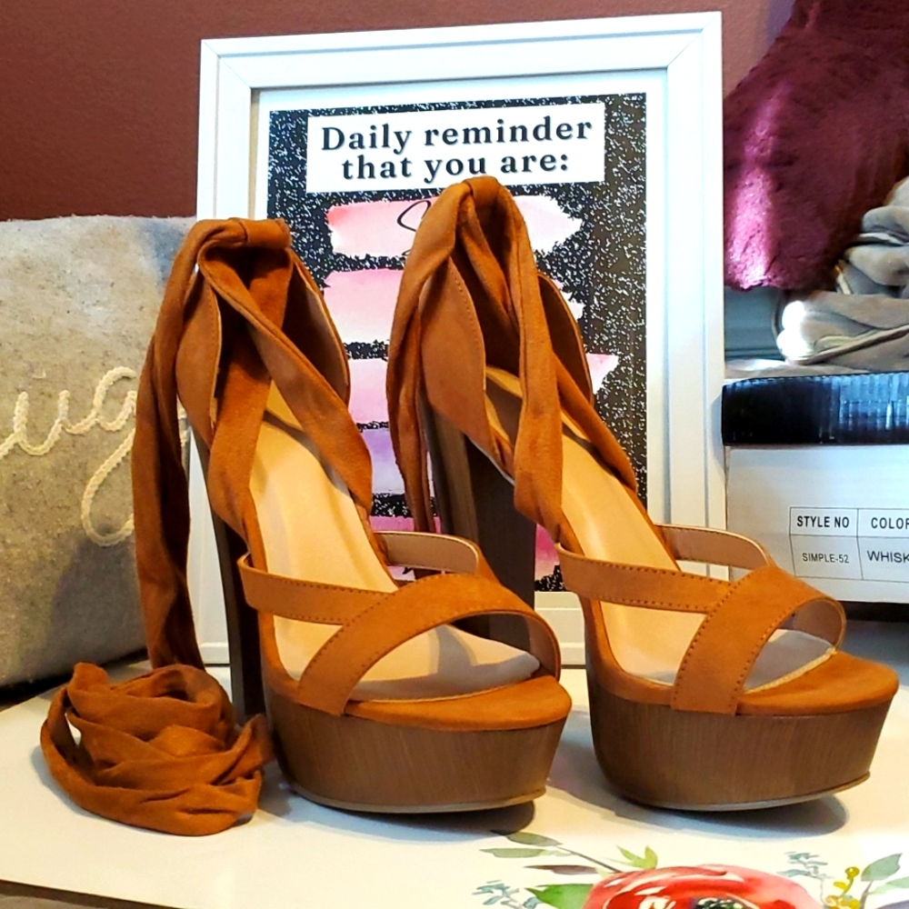 NIB Whiskey Faux Suede Platform Heels